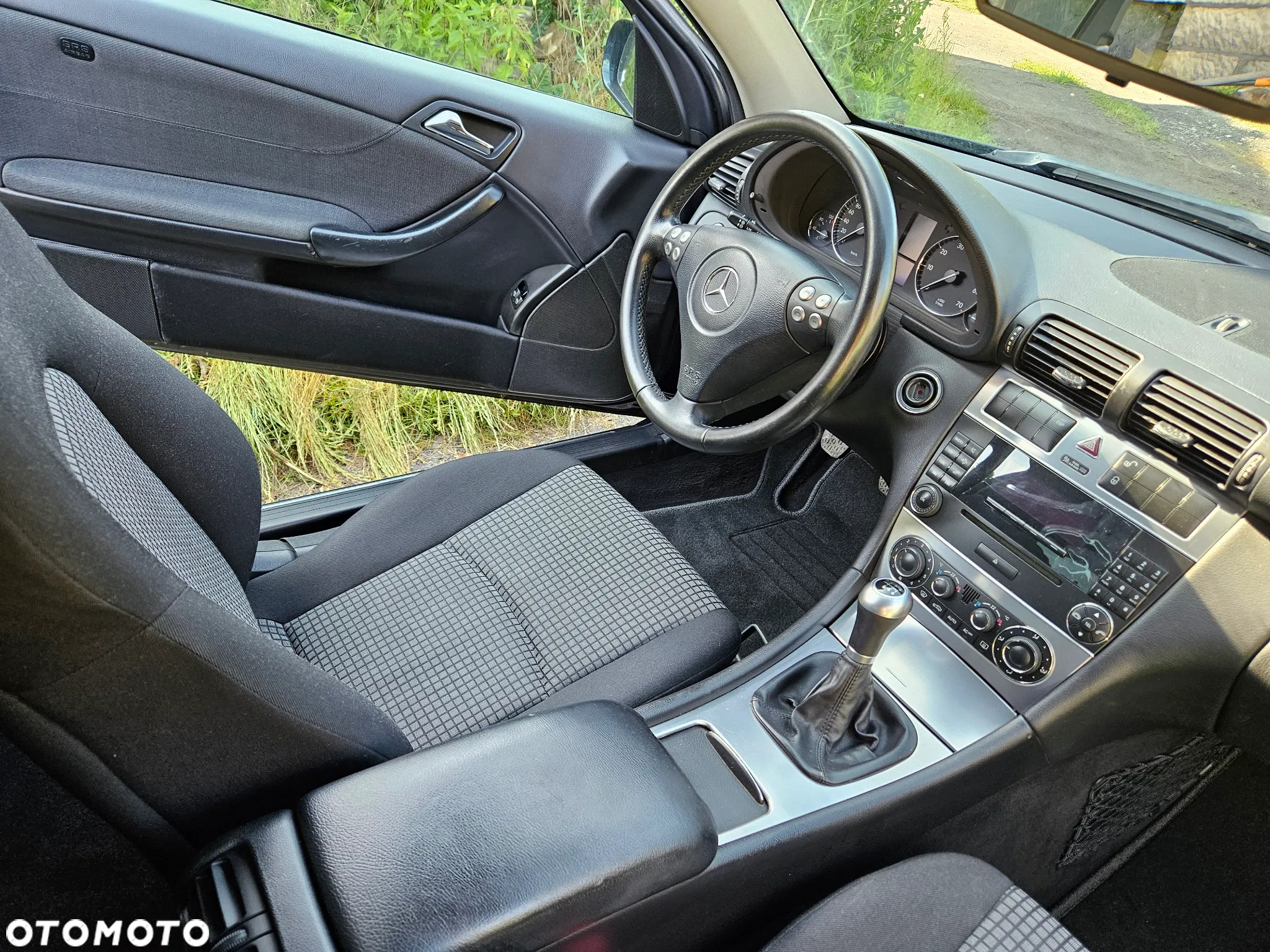 Mercedes-Benz Klasa C 180 Kompressor Sportcoupe - 18