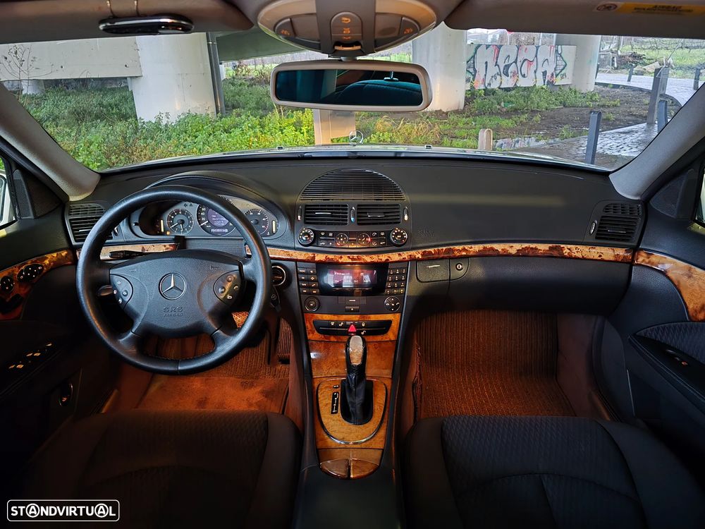 Mercedes-Benz E 220 CDI Auto Elegance - 6