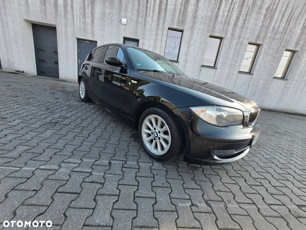 BMW Seria 1 116I 2008 photo 5