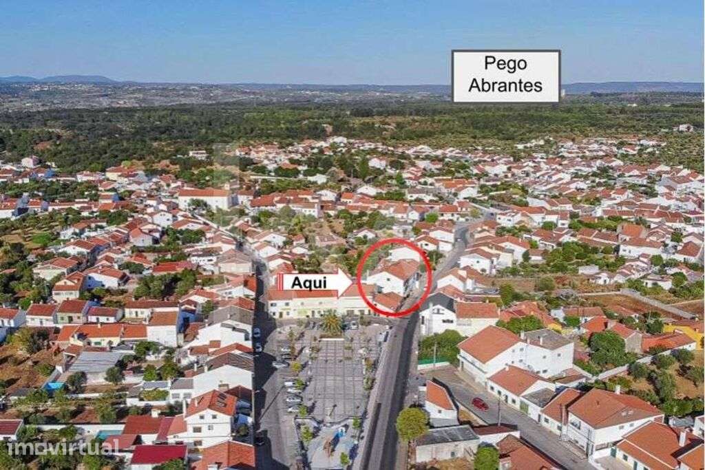 Prédio com Restaurante equipado R/C e T4 no 1ºandar I Pego Abrantes I - Grande imagem: 5/60