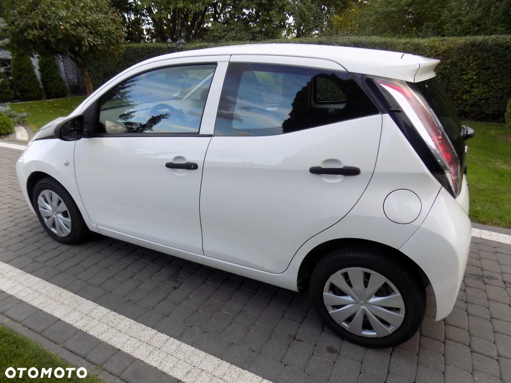 Toyota Aygo - 13