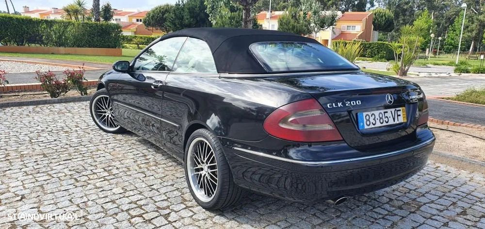 Mercedes-Benz CLK 200 Elegance - 12