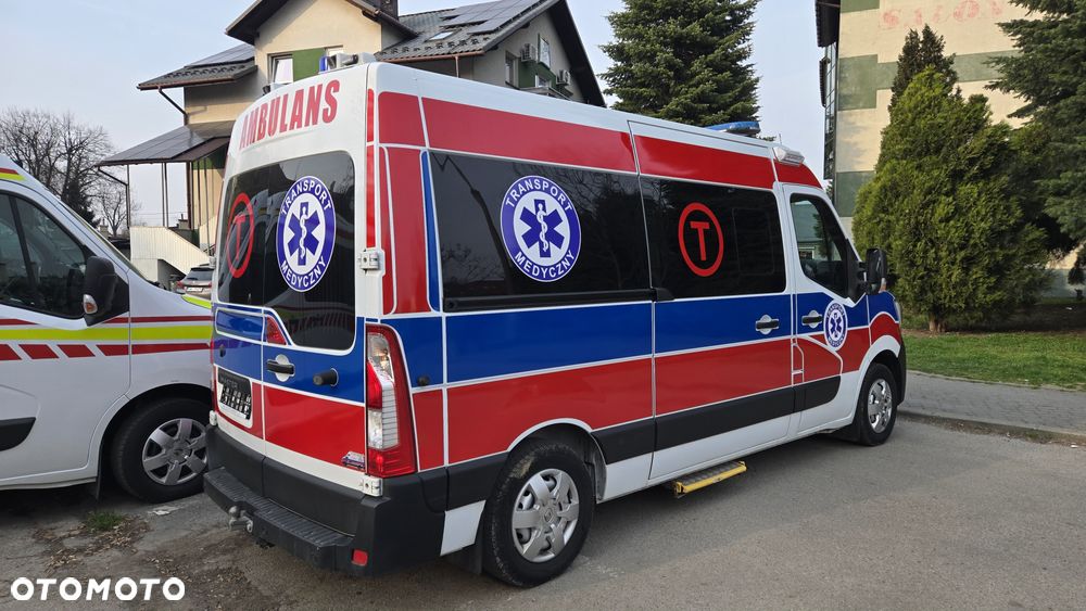 Renault Master Ambulans karetka - 4