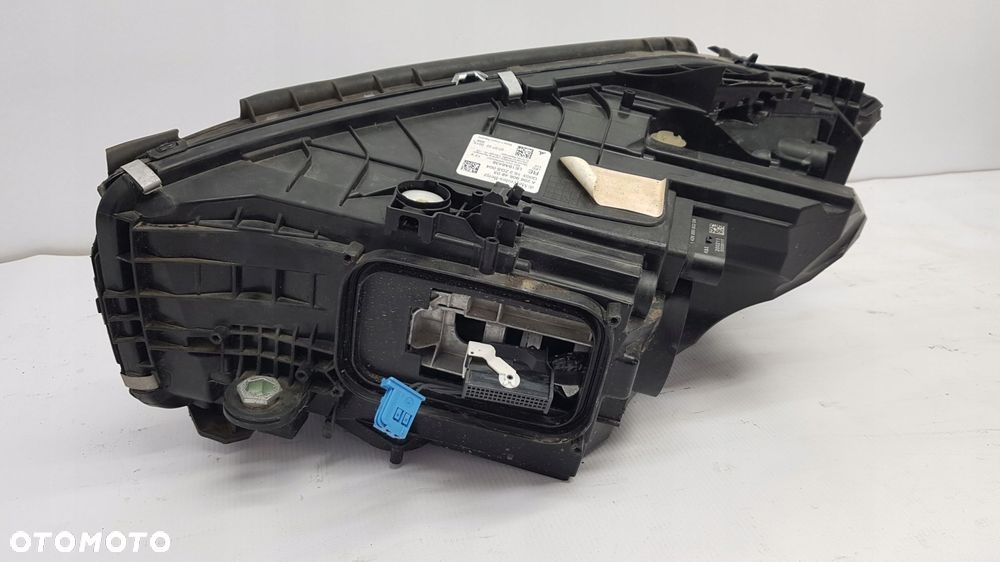 mercedes c klasa w206 lampa prawy przód eu - 5
