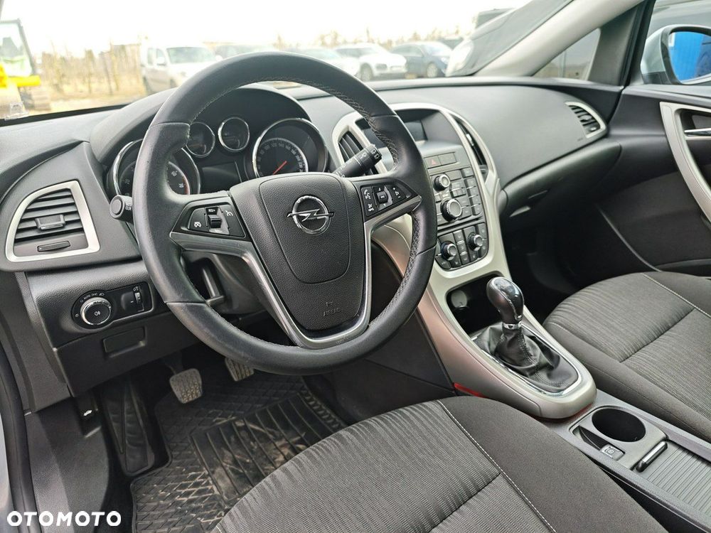 Opel Astra 1.4 ecoFLEX Start/Stop Active - 11