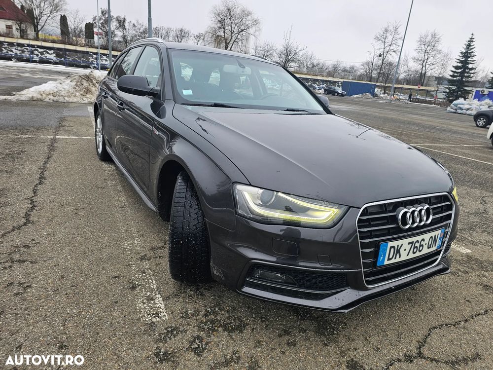 Audi A4 2.0 TDI DPF S line Sportpaket - 23
