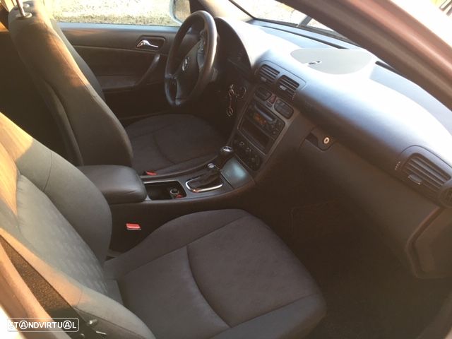 Mercedes-Benz C 220 CDI Auto Classic DPF Sport Edition - 3