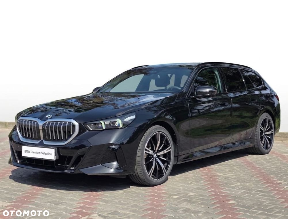 BMW Seria 5 540d xDrive mHEV M Sport - 3