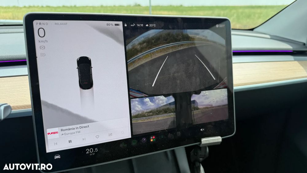 Tesla Model Y - 30