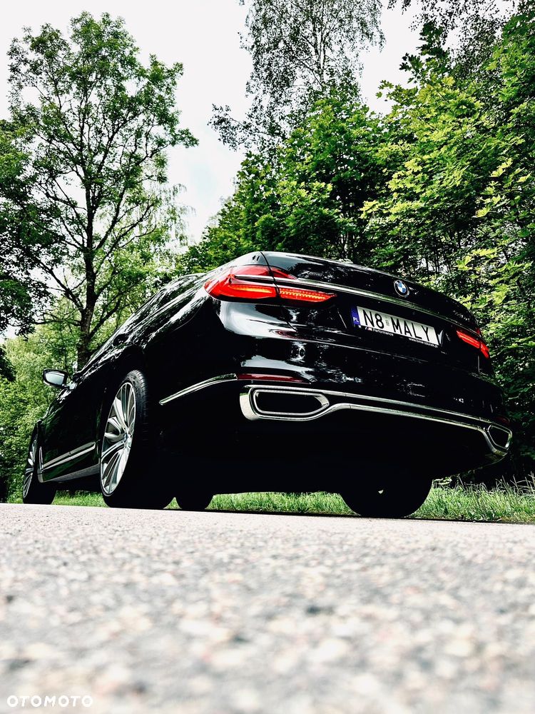 BMW Seria 7 - 9