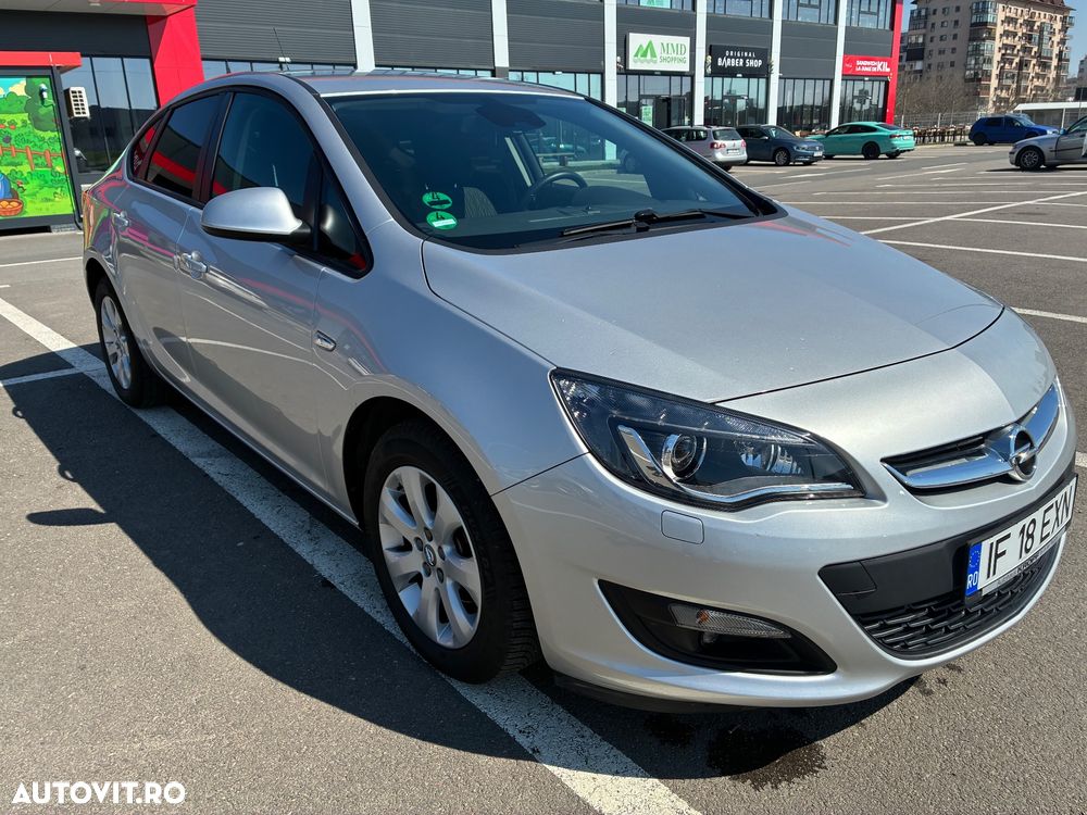 Opel Astra 1.6 Automatik Edition - 3