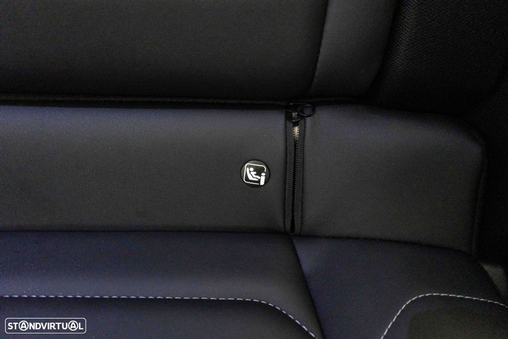 Citroën C4 X 1.2 PureTech Shine Pack EAT8 - 10