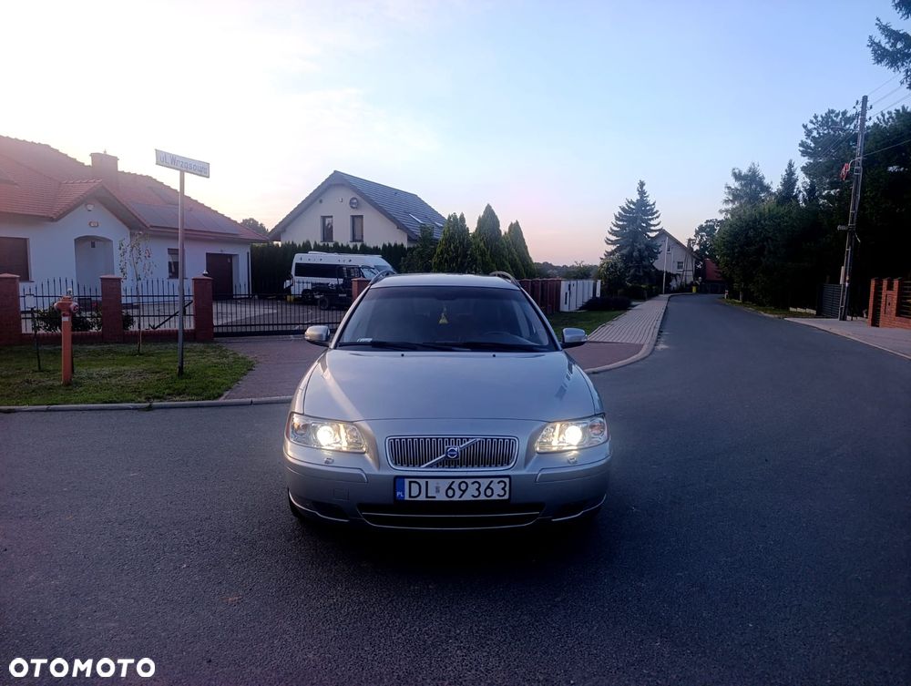 Volvo V70 2.4 D DPF Edition Comfort - 6