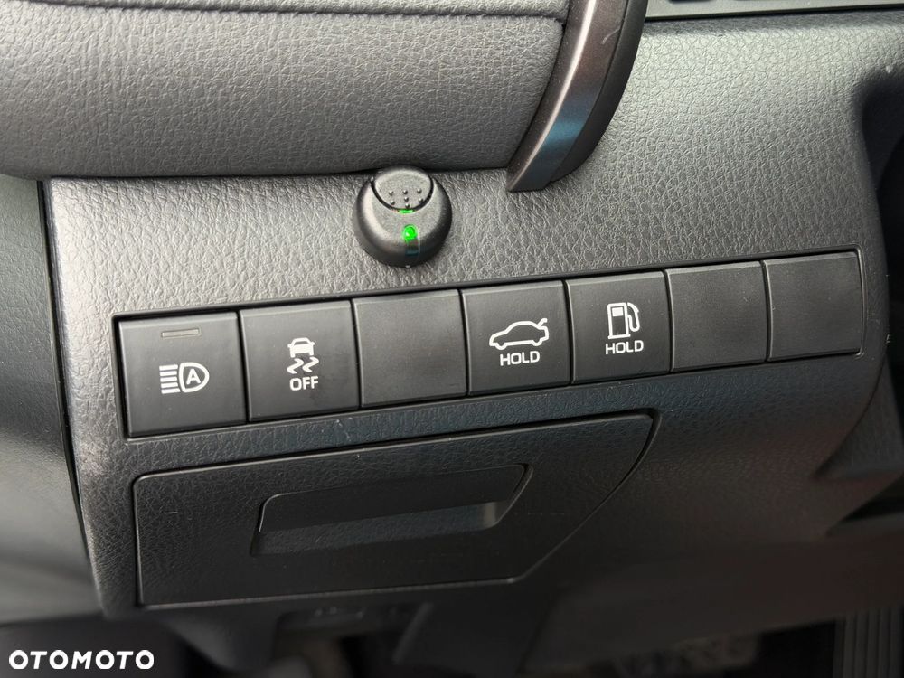 Toyota Camry 2.5 Hybrid Comfort CVT - 15