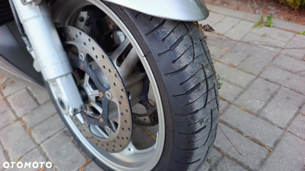Yamaha FJR - 18