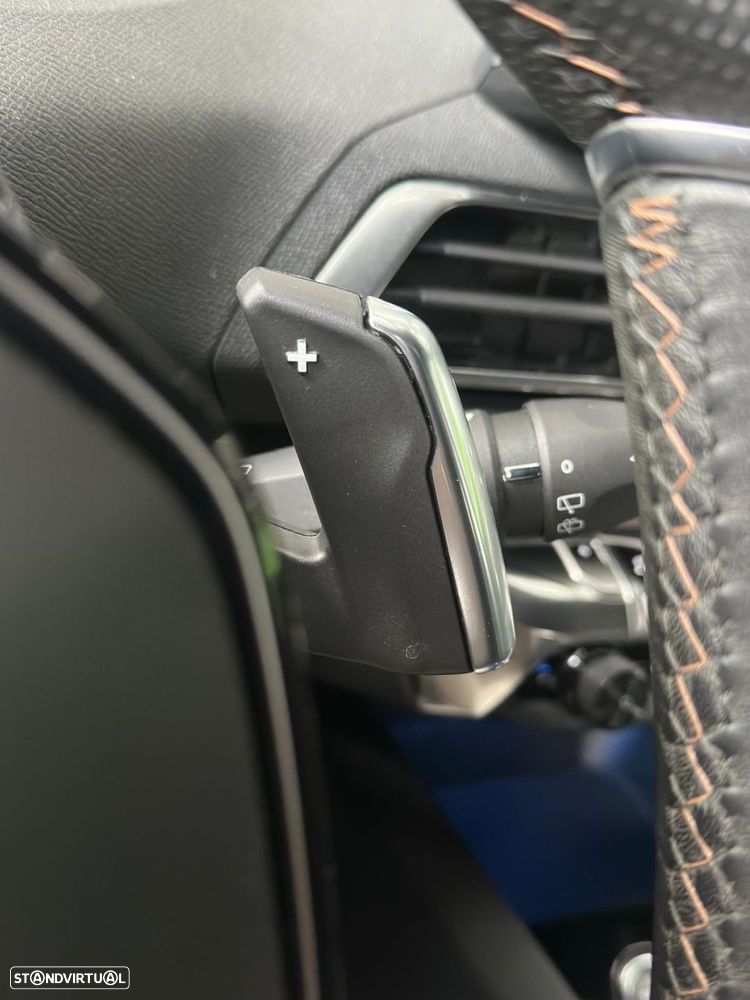 Peugeot 3008 1.6 Hybrid4 GT Line e-EAT8 - 13