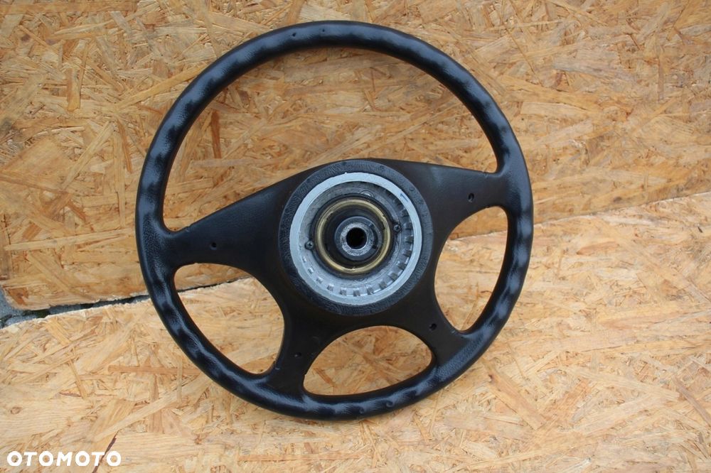 Kierownica BMW e32 e34 oryginalna czteroramienna 1152896 - 7