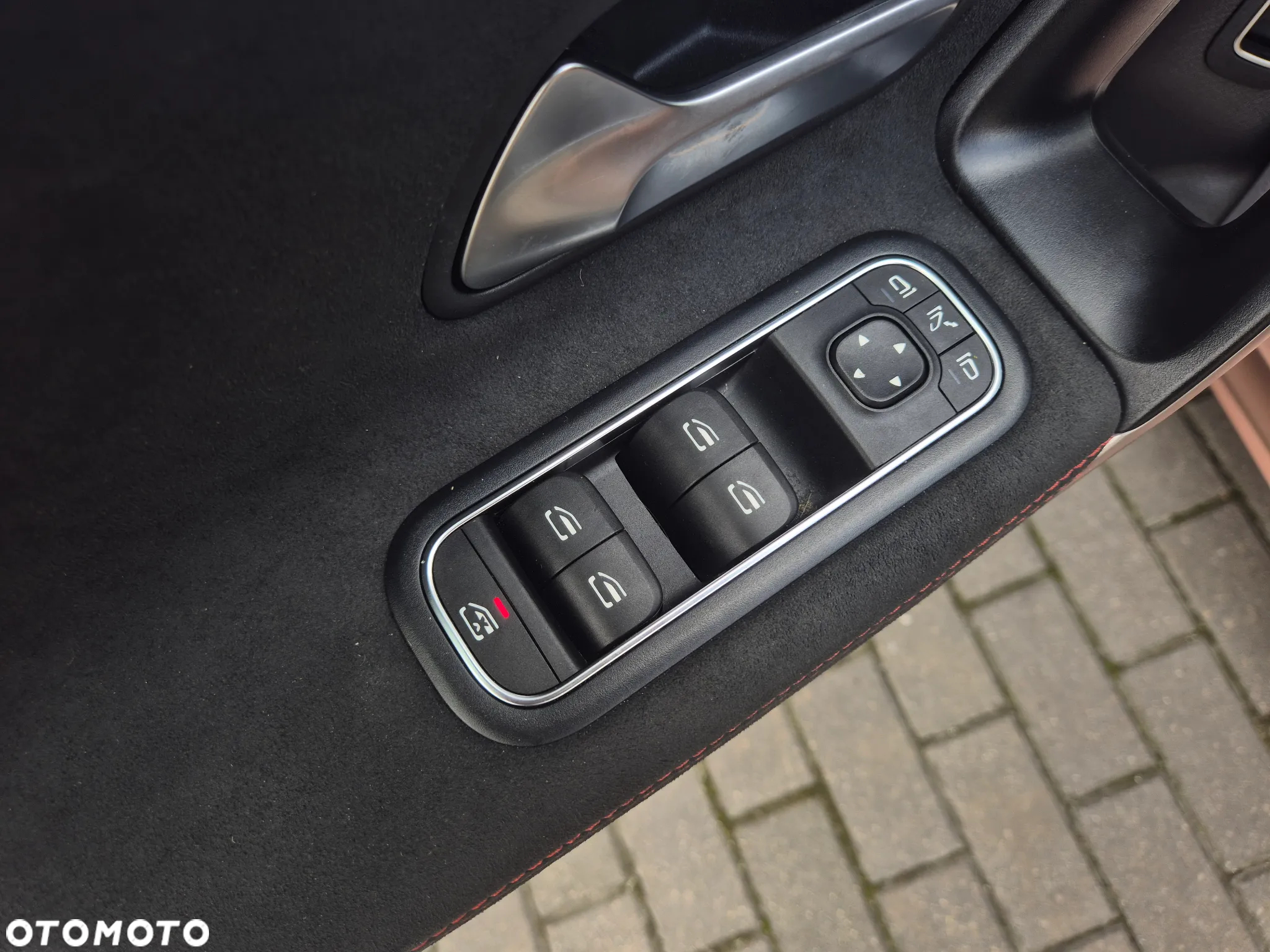 Mercedes-Benz CLA 250 Edition 1 7G-DCT - 24