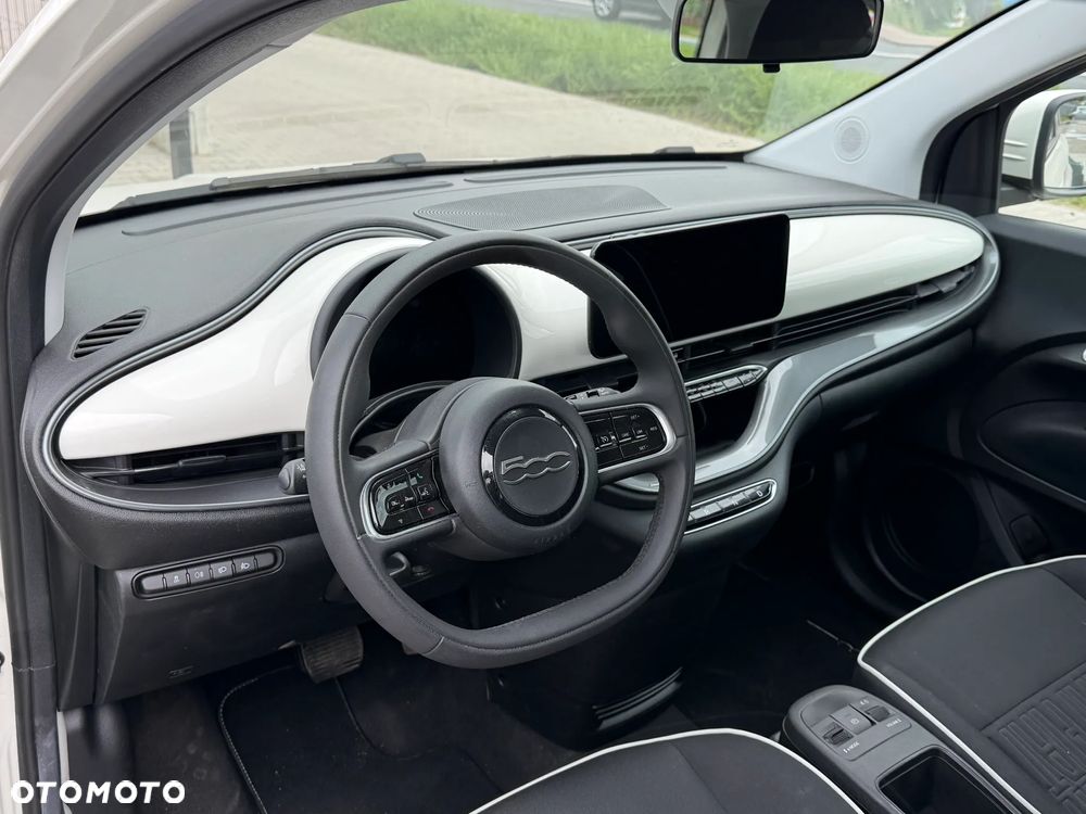 Fiat 500e - 10