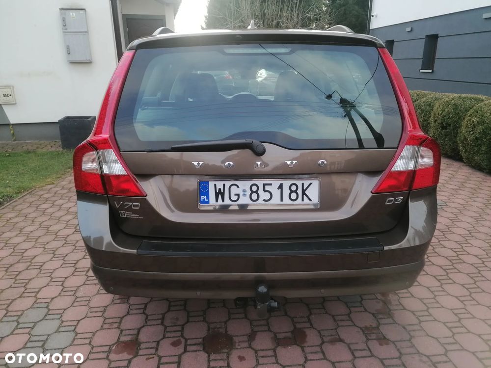 Volvo V70 D3 Geartronic Momentum - 6