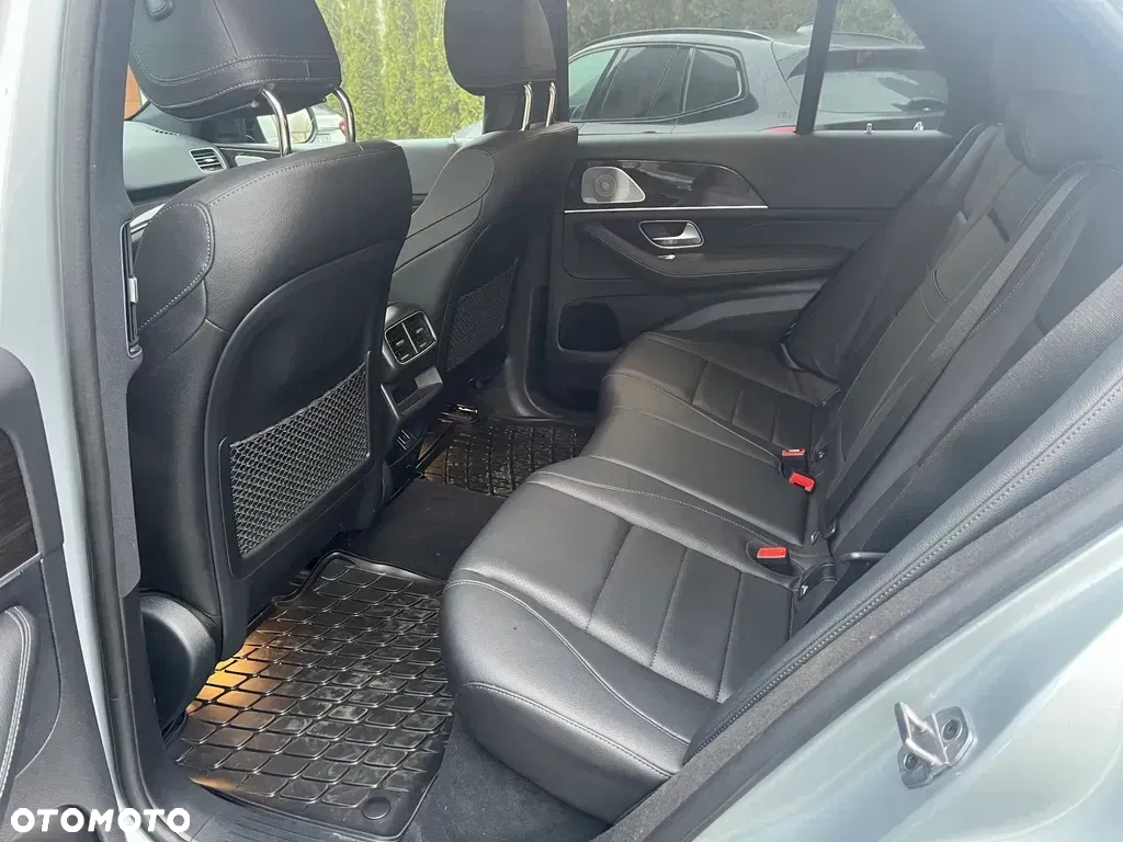 Mercedes-Benz GLE - 21