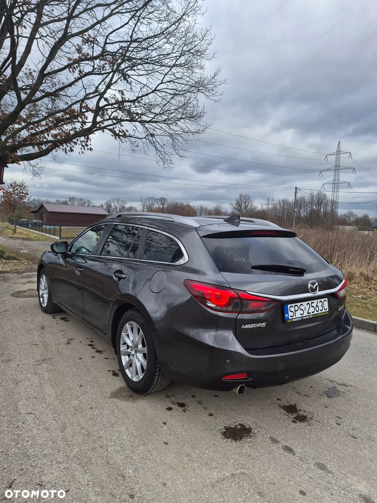 Mazda 6 - 8