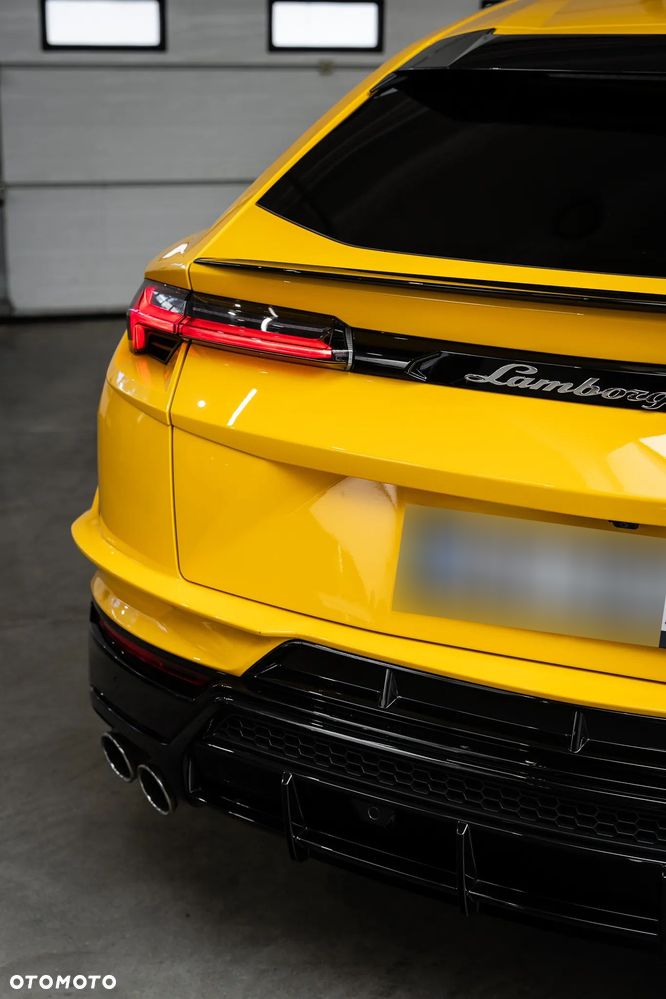 Lamborghini Urus - 5
