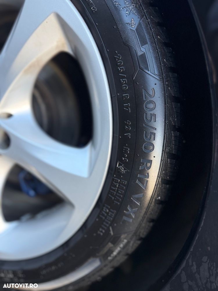 BMW Seria 1 116i - 18