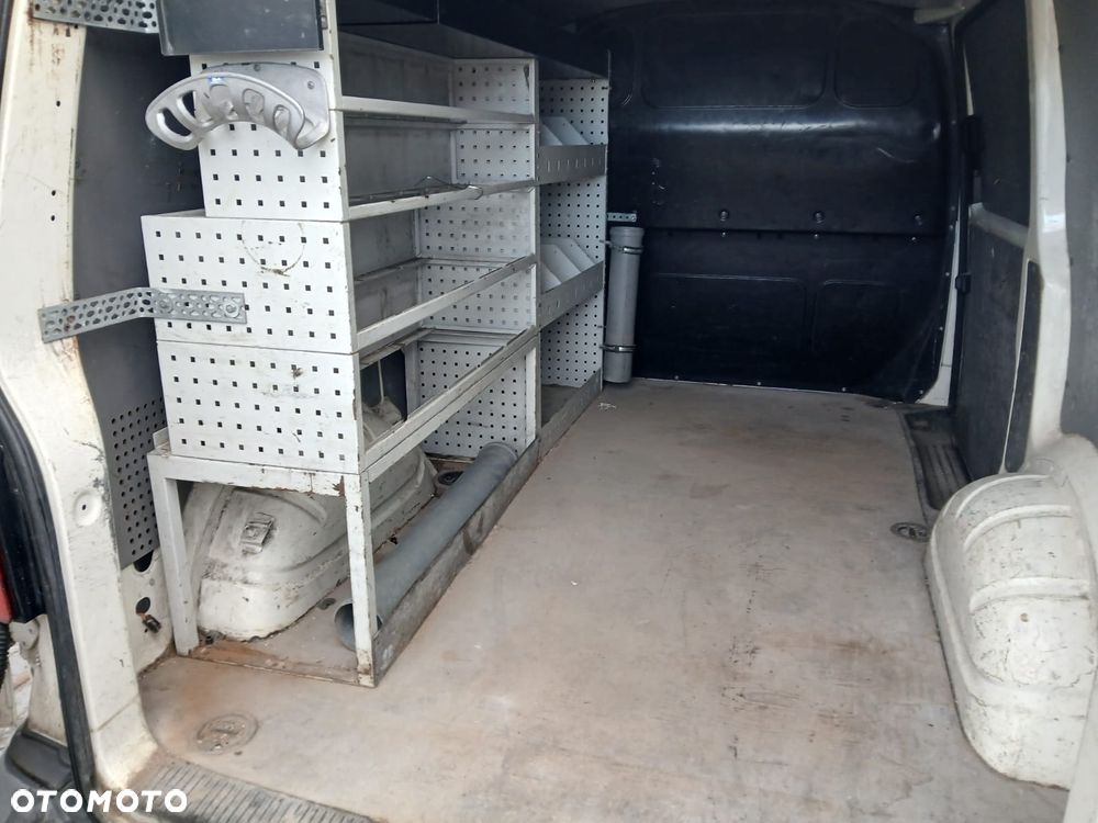 Volkswagen T5 TRANSPORTER - 17