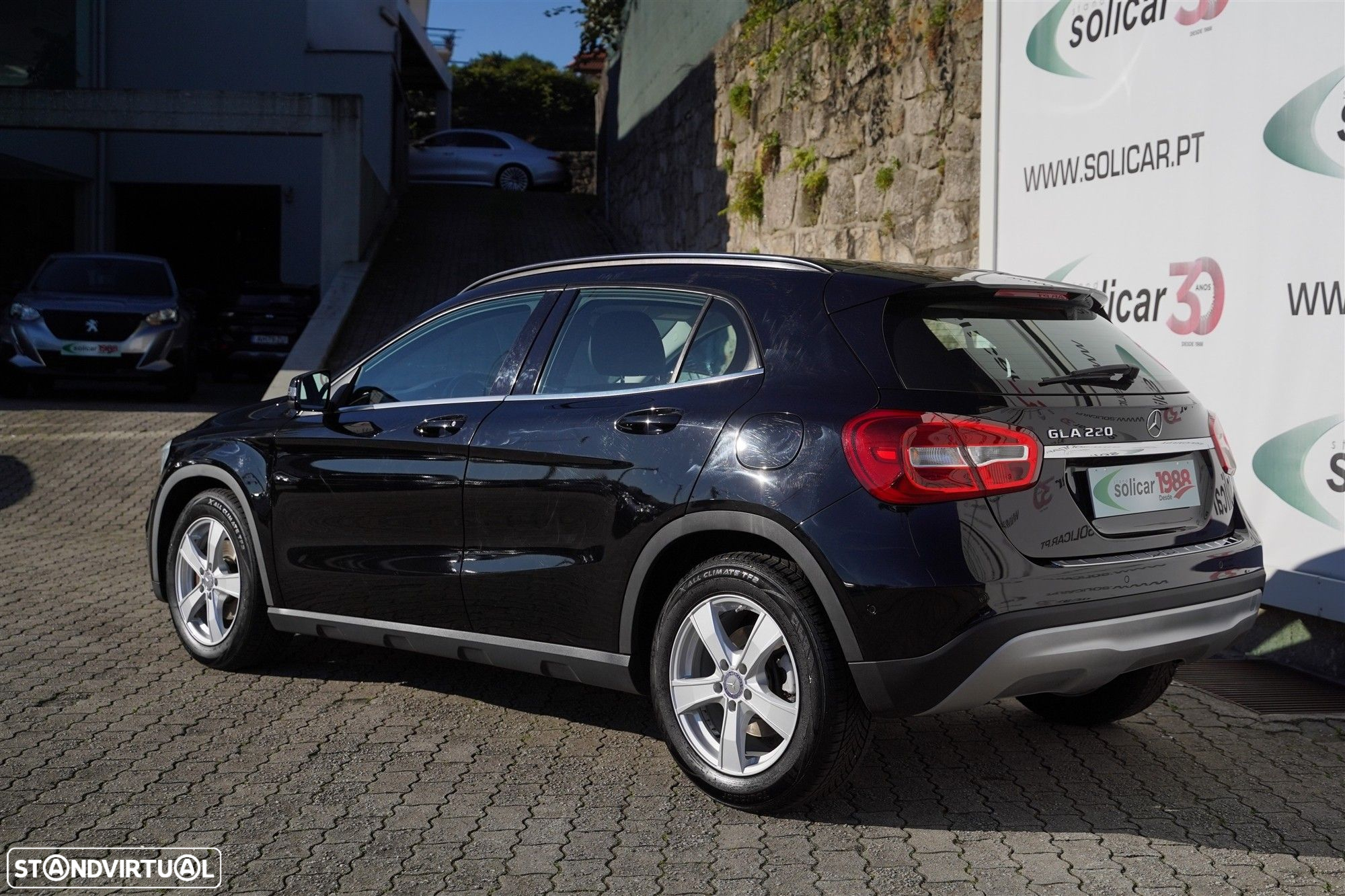 Mercedes-Benz GLA 220 CDi Urban - 2