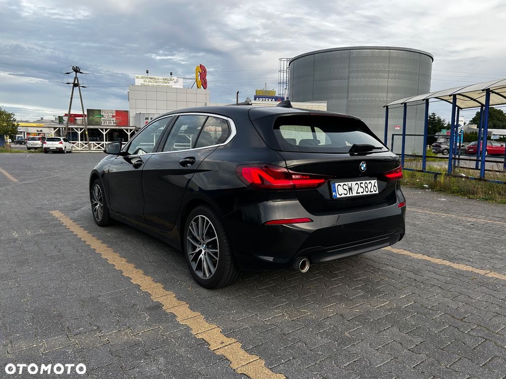 BMW Seria 1 118i Sport Line - 8