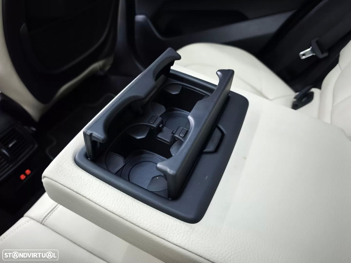BMW X1 18 i sDrive xLine - 47