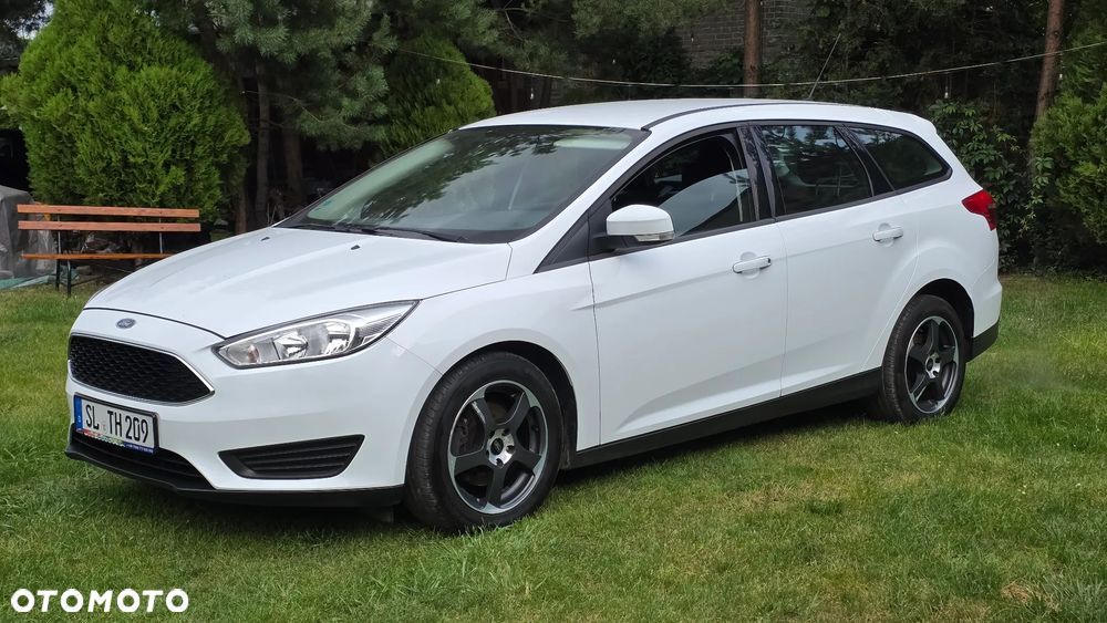 Ford Focus 1.0 EcoBoost 99g Trend Sport - 2