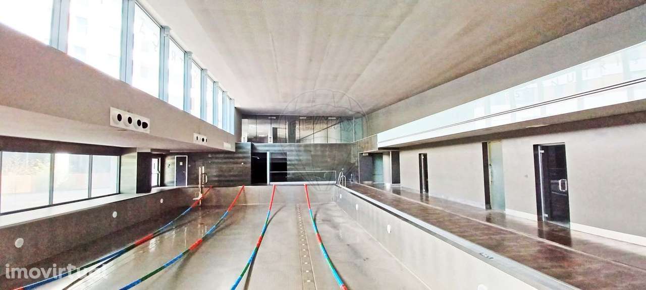 Loja  para arrendamento - Grande imagem: 2/24