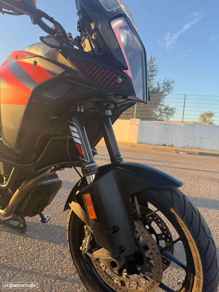 KTM 1290 Super Adventure - 10