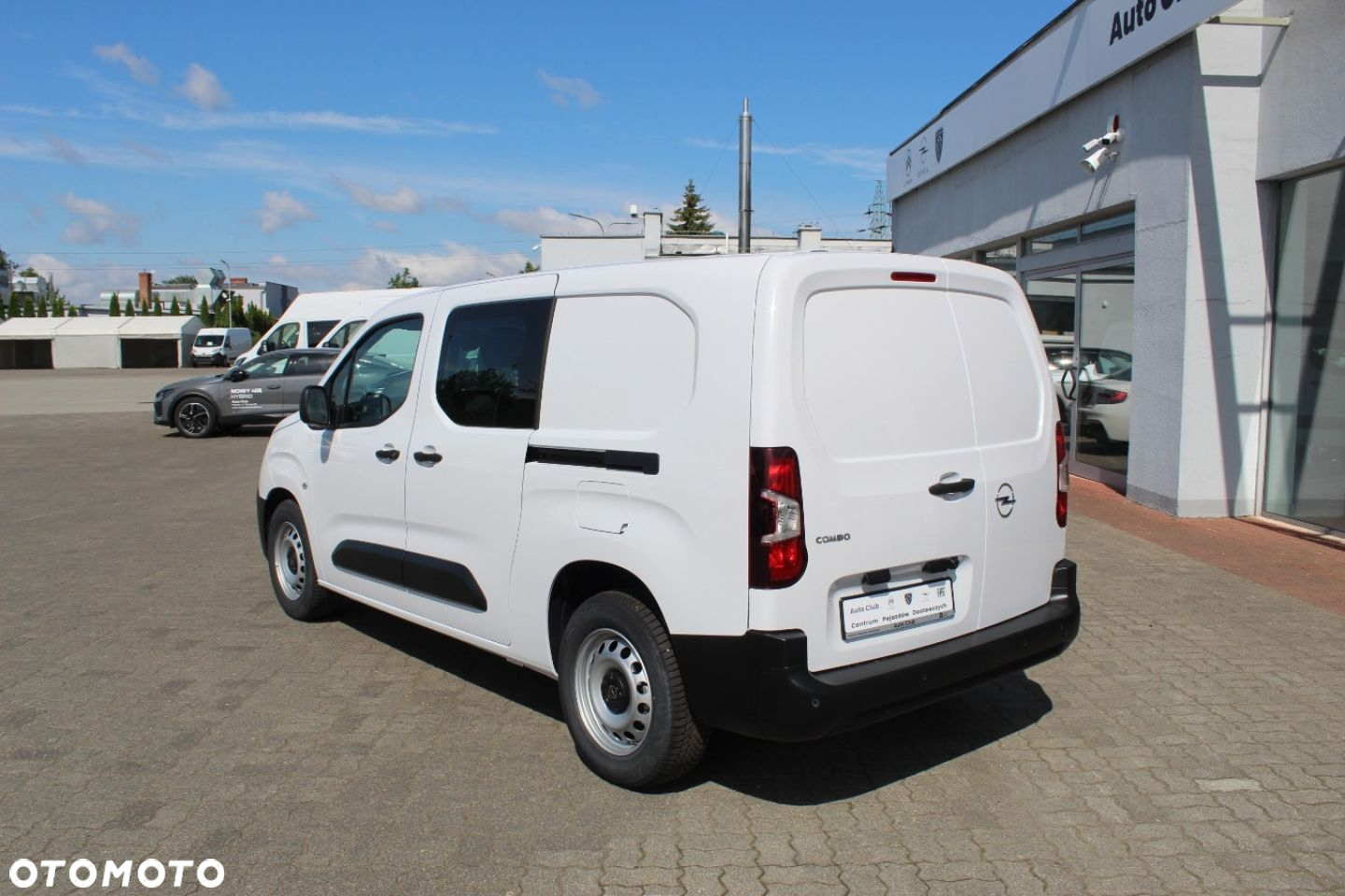 Opel COMBO - 12