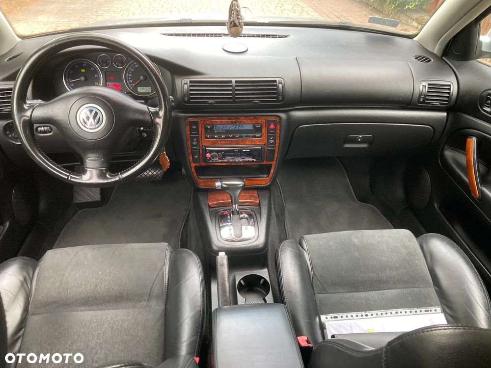 Volkswagen Passat 1.8T Highline Tiptr - 18