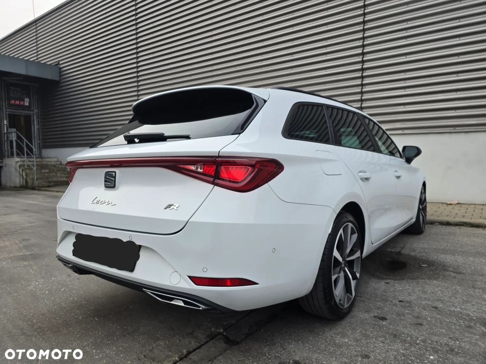Seat Leon 2.0 TDI DSG FR - 4