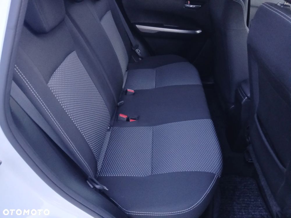Suzuki Vitara - 19