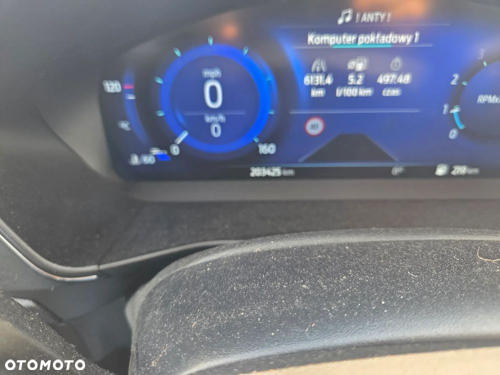 Ford Focus 1.0 EcoBoost Hybrid TITANIUM X - 9