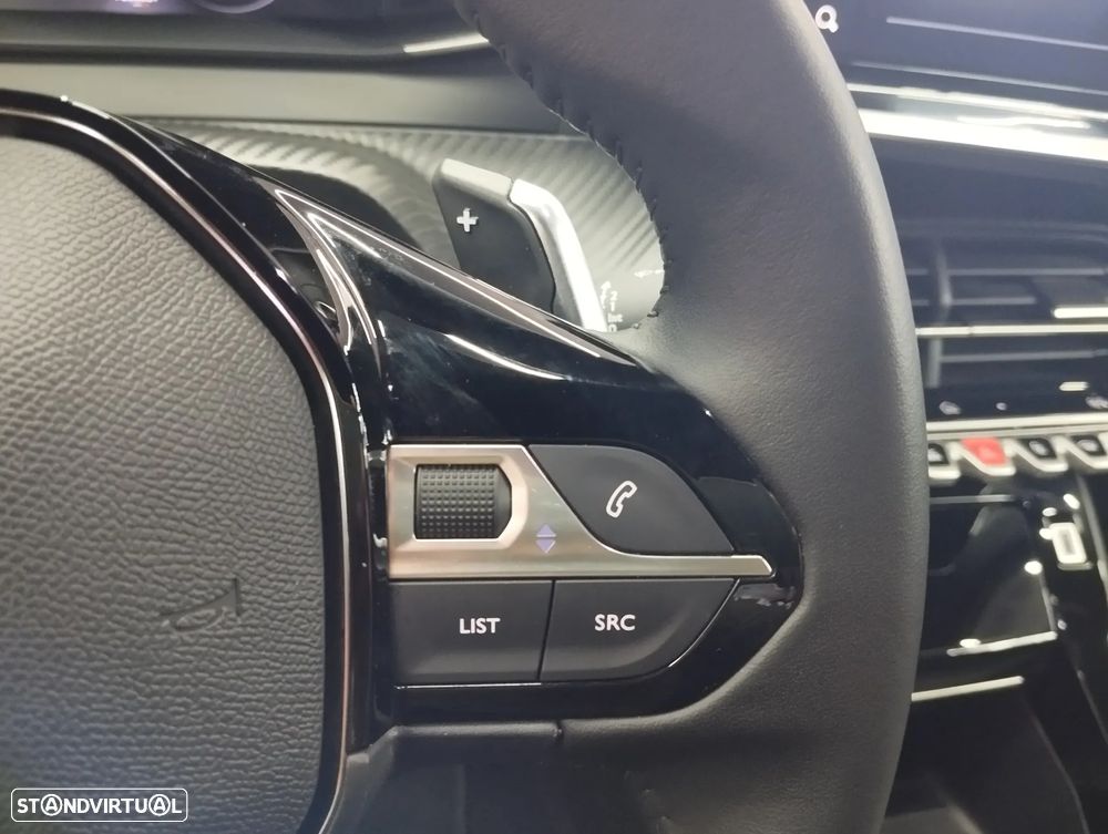 Peugeot 2008 1.2 Hybrid Allure e-DCS6 - 20