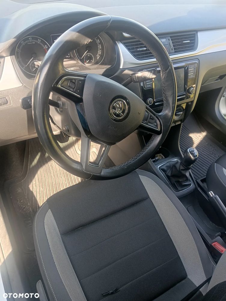 Skoda RAPID 1.0 TSI Ambition - 12