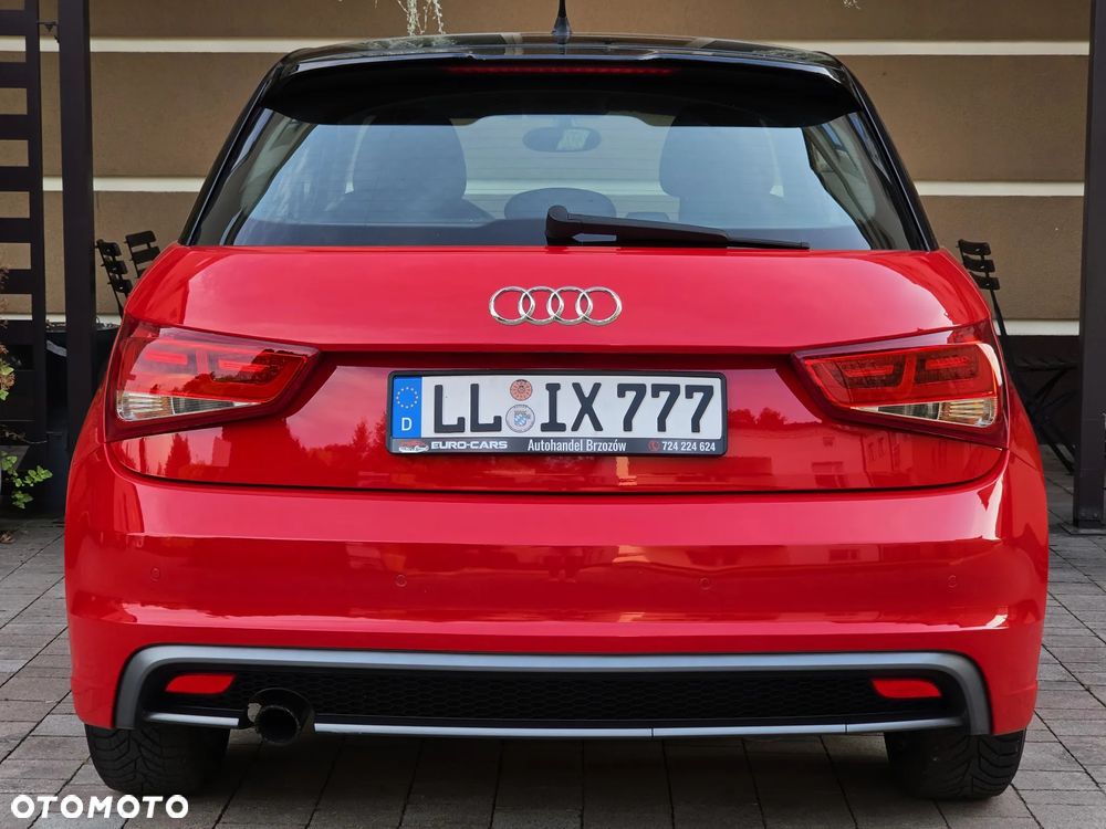 Audi A1 Sportback 1.2 TFSI S line edition - 32