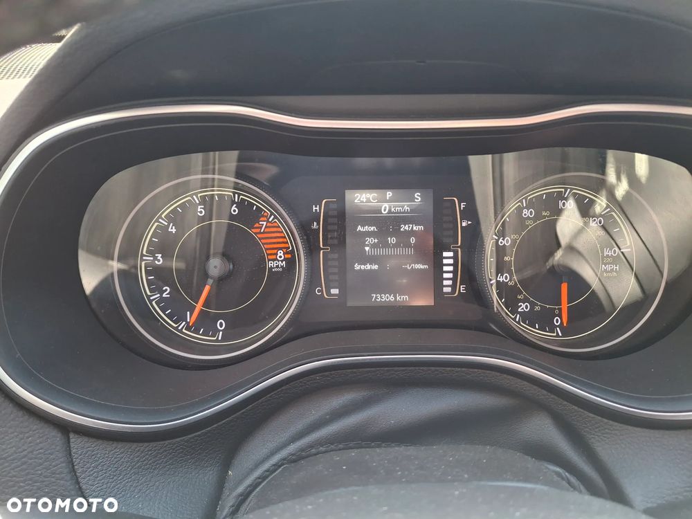 Jeep Cherokee - 6