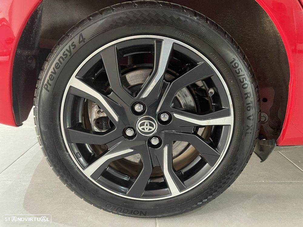Toyota Yaris 1.5 HSD Sport+P.Techno - 11