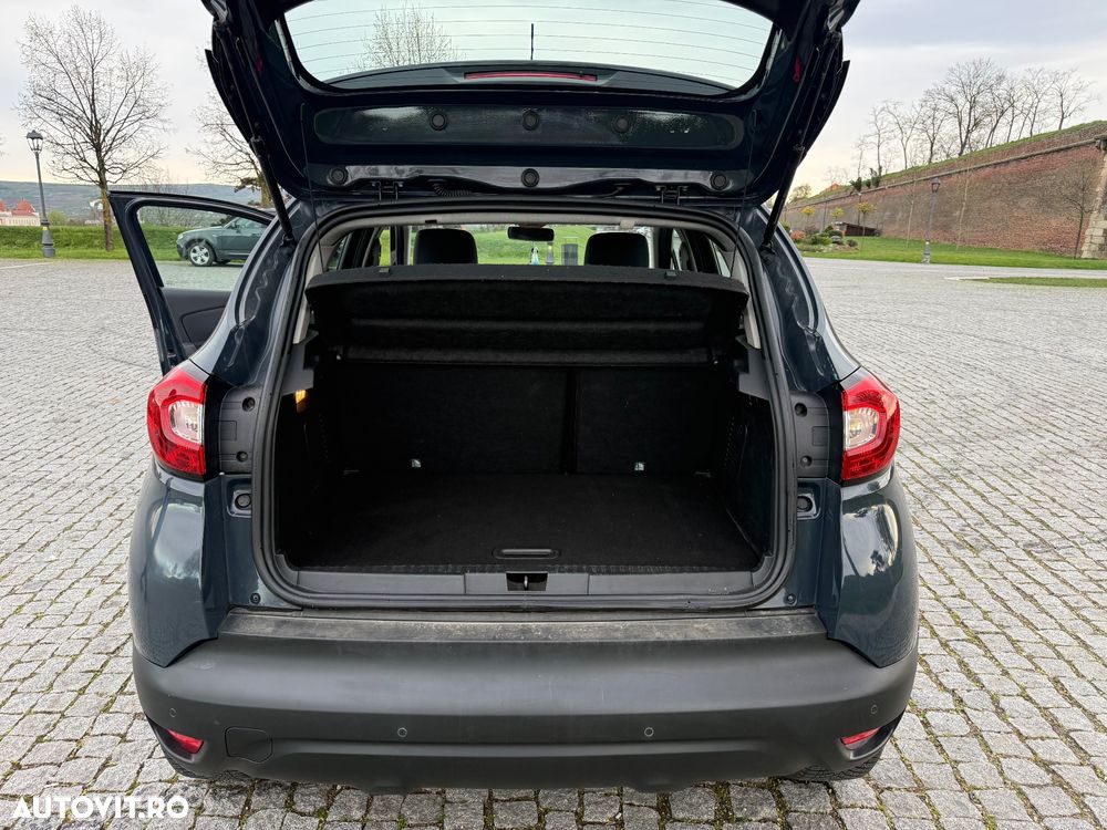 Renault Captur - 19