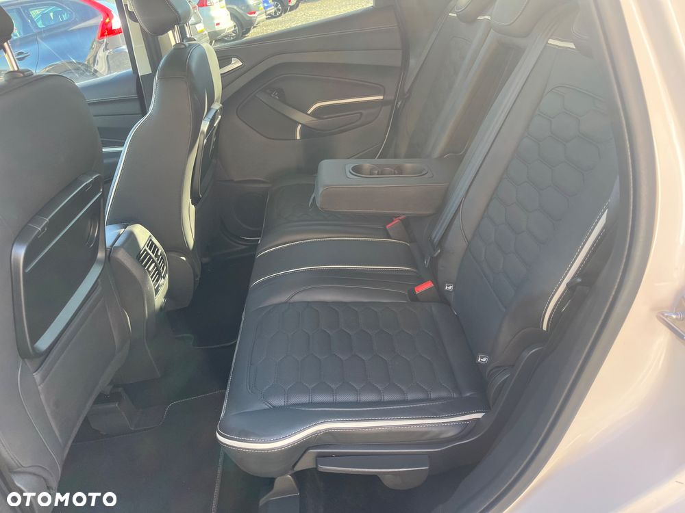 Ford Kuga 1.5 EcoBoost 2x4 Vignale - 14