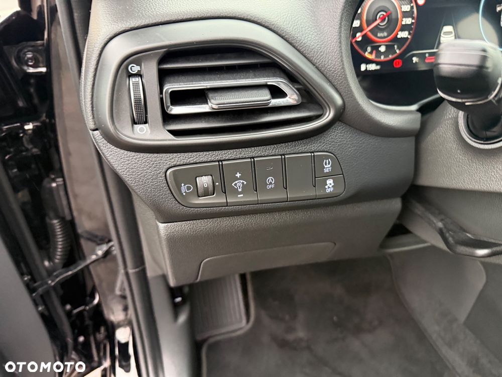 Hyundai i30 1.5 T-GDI 48V-Hybrid Advantage - 19