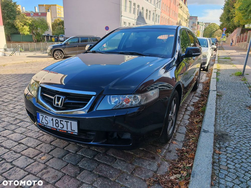 Honda Accord 2005 photo 2