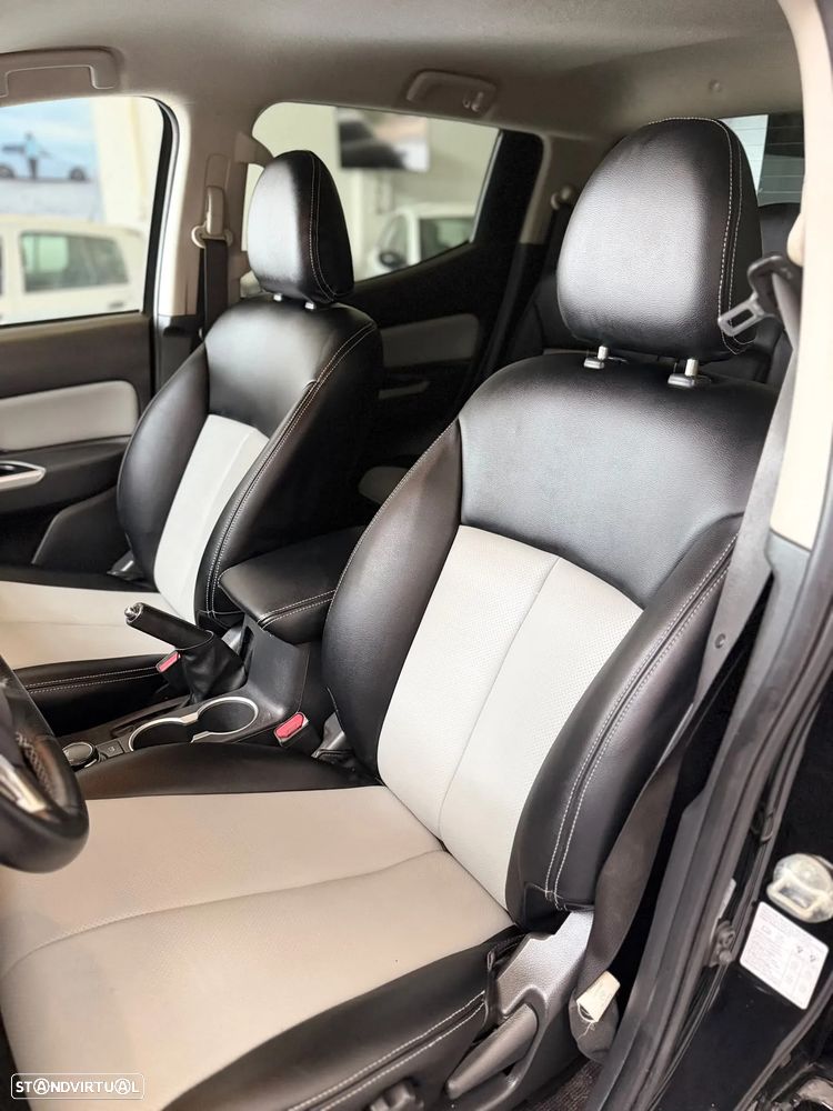 Mitsubishi L200 Pick Up 4x4 S&S Auto Cabine Dupla Base - 16